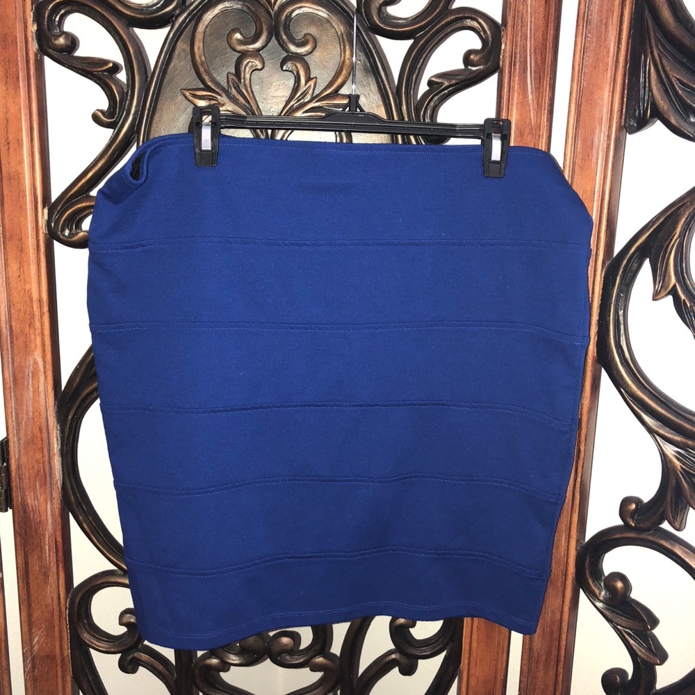 FOREVER 21+ Pencil Skirt